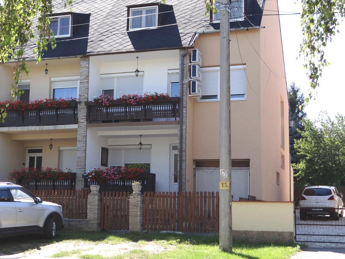 Villa La Vita Heviz Exterior foto