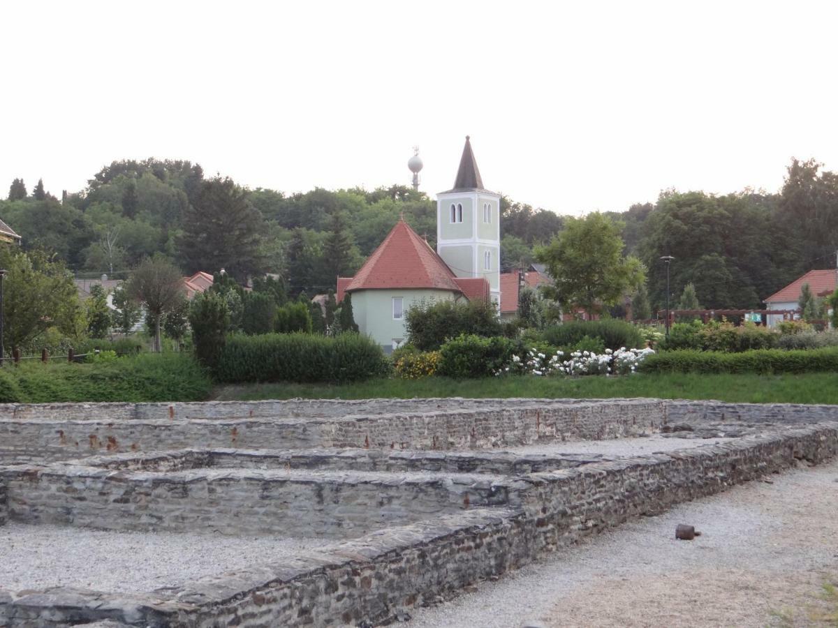 Villa La Vita Heviz Exterior foto
